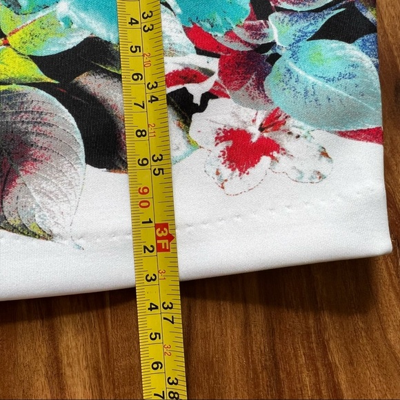 Melrose floral pencil dress sz 6 - stretchy wedding baby shower scuba DONATED - Picture 8 of 8